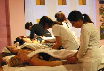 corso-massaggio-ayurvedico-serale-scuola-sima-descrizione